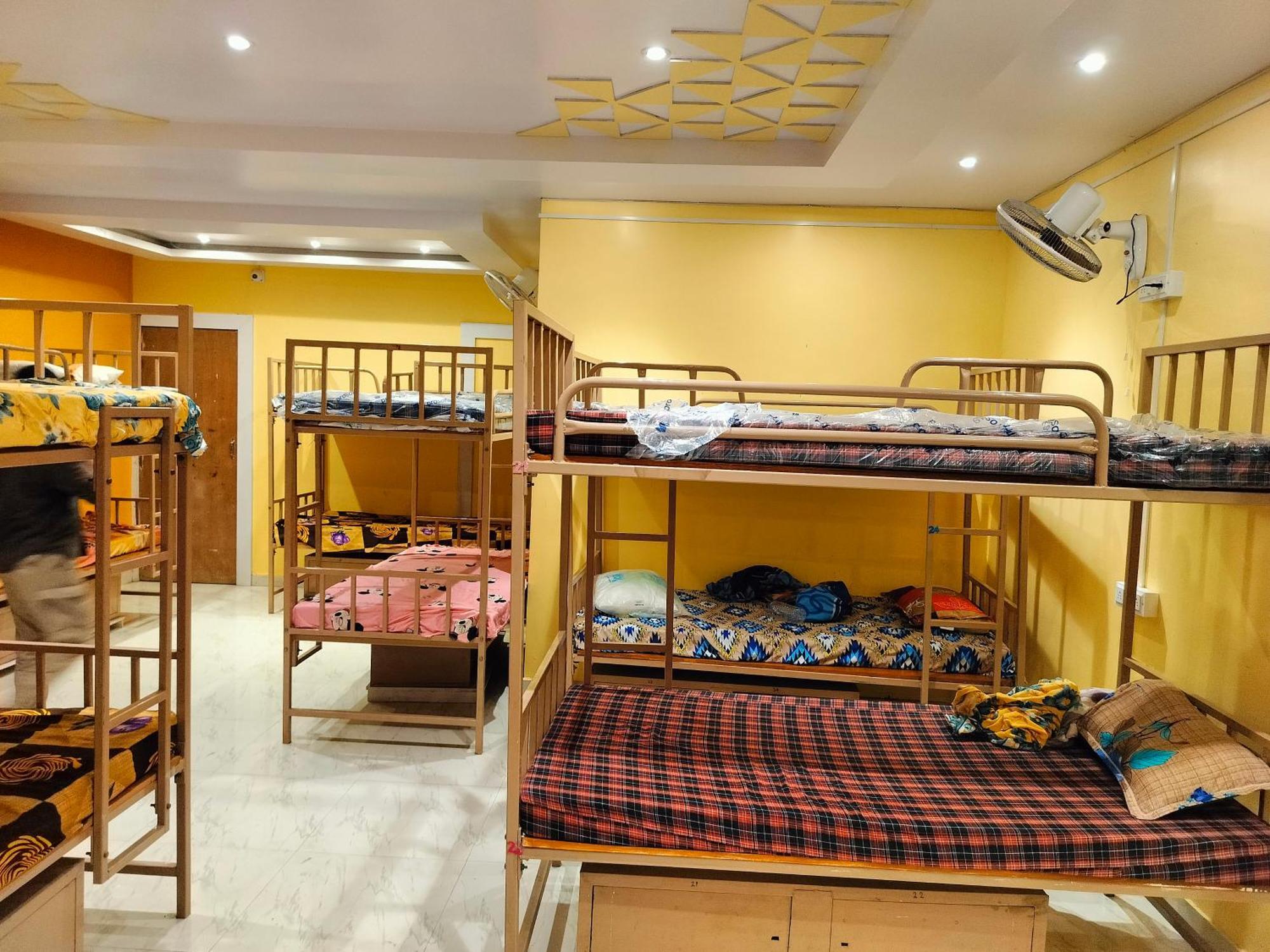 הוסטל Brahmapur Sri Durga Jatri Nibasa מראה חיצוני תמונה